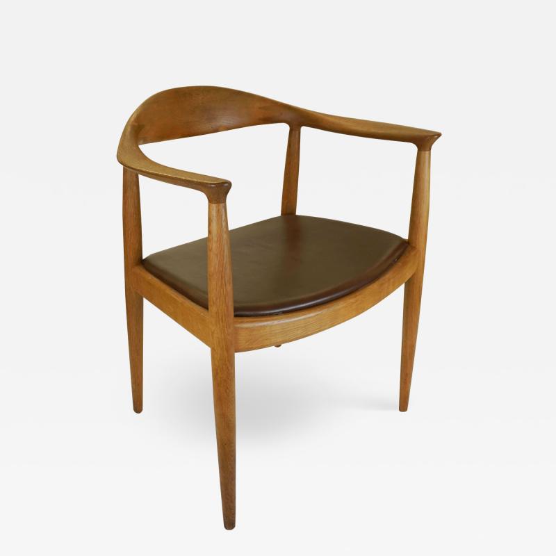 Hans Wegner The Chair designed by Hans Wegner for Johannes Hansen