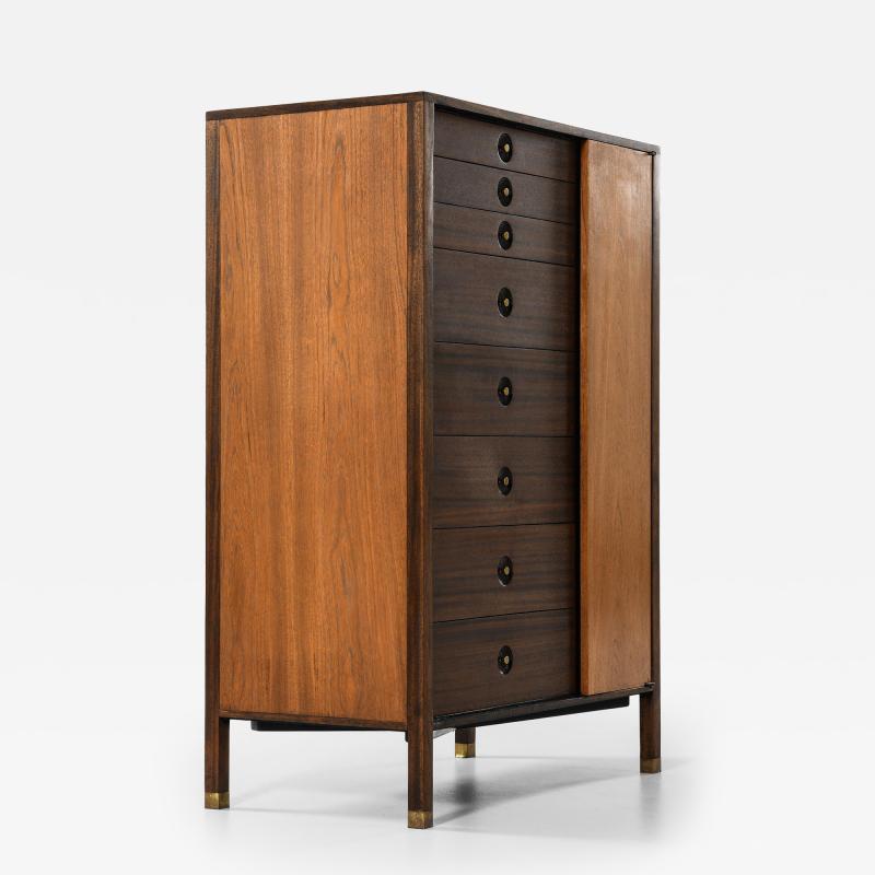 Harvey Probber Chest of Drawers in Mahogany and Brass by Harvey Probber 1950s
