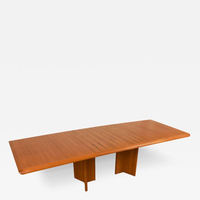 Henning Kjaernulf Danish Mid Century Henning Kjaernulf Expandable Dining Table