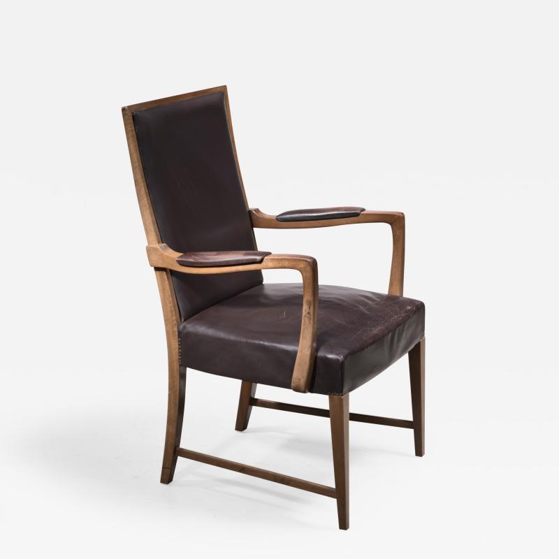 High back side chair with leather seating Austria