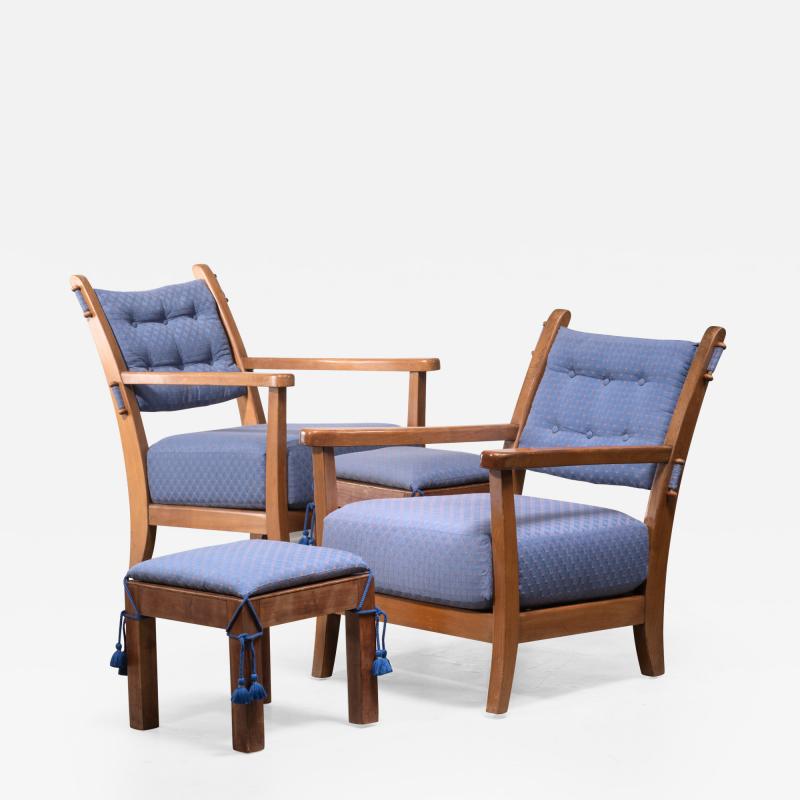 Hugo Gorge Pair of Hugo Gorge Bully chairs with matching ottomans