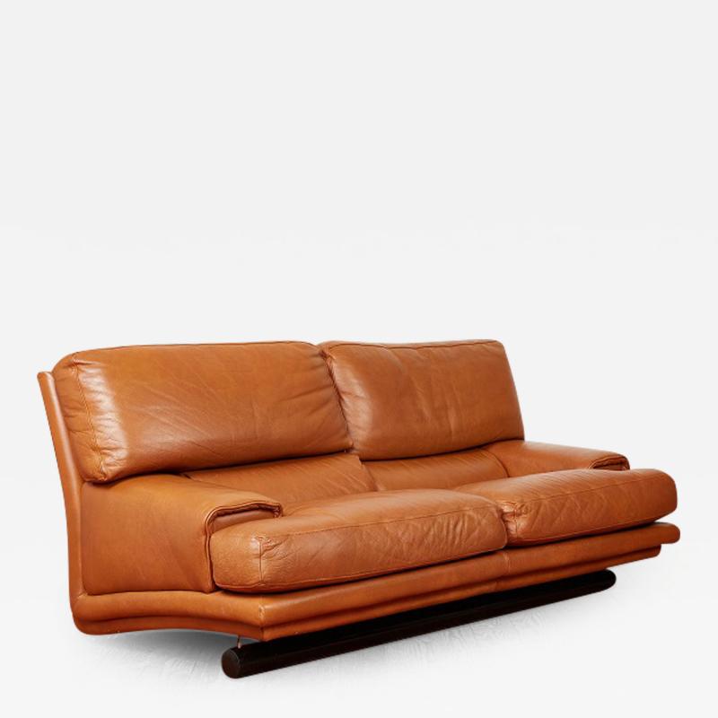 ITALIAN LEATHER SETTEE