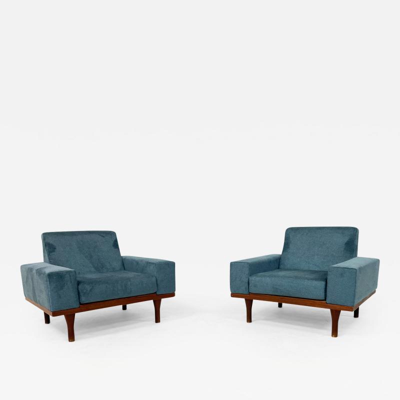 Illum Wikkels Pair of Australia Armchairs by Illum Wikkels 