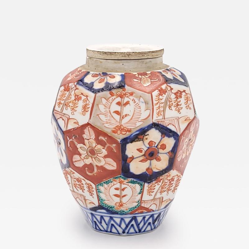 Imari Covered Jar Japan 19th century