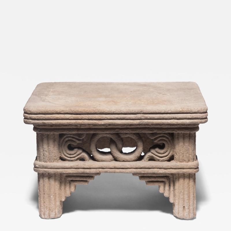 Interlocking Ring Ming Stone Table