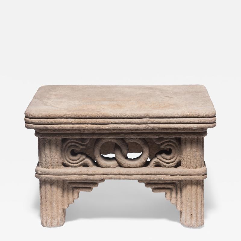 Interlocking Ring Ming Stone Table