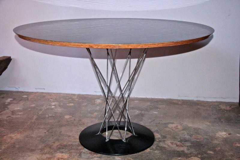 Стол isamu noguchi cyclone