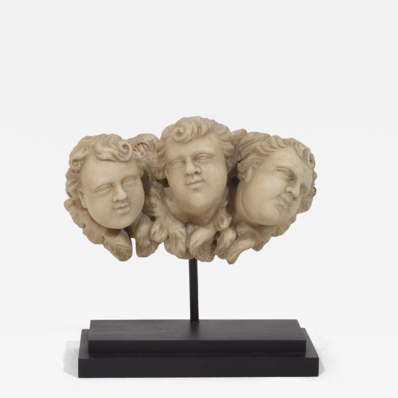 Italian 17th 18th Century Carved White Marble Winged Angel Heads Ornament