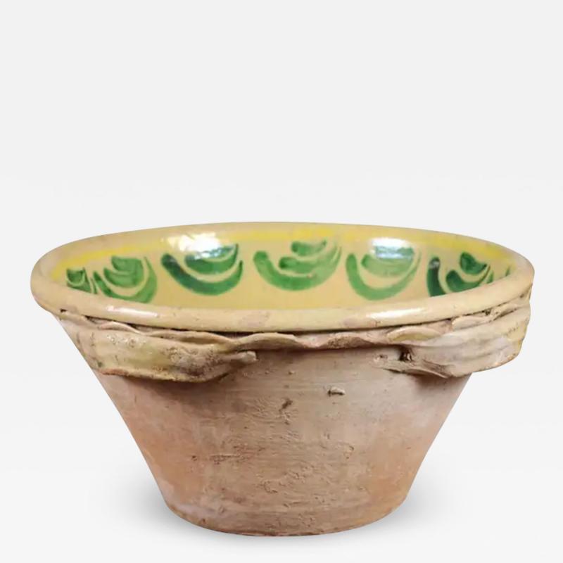 Italian 1820s Yellow Glazed Pottery Bowl from Calabria with Green Accents