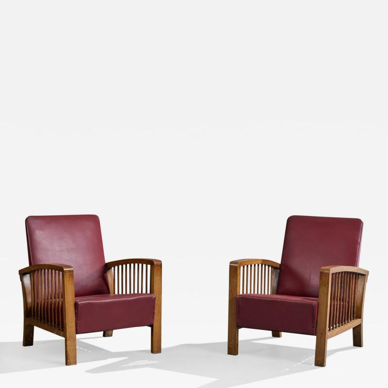 Italian Designer Lounge Chairs with Oak and Vinyl Italy 1940s