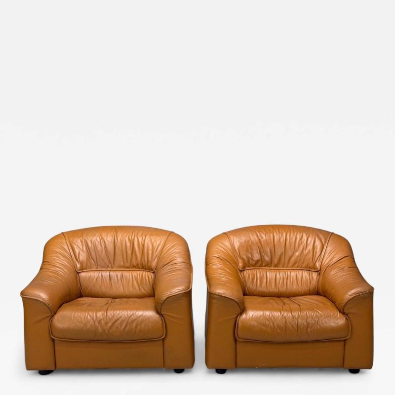 Italian Modern Cognac Leather Large Lounge Chairs Italy 1970s