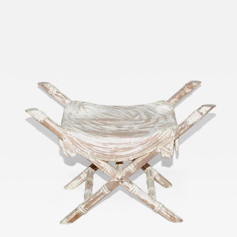 Italian Venetian style Mid 20th Century bleached bench with carved faux bamboo