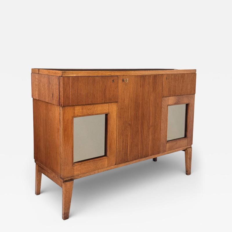Italian Walnut Sideboard with Grissinato Carving