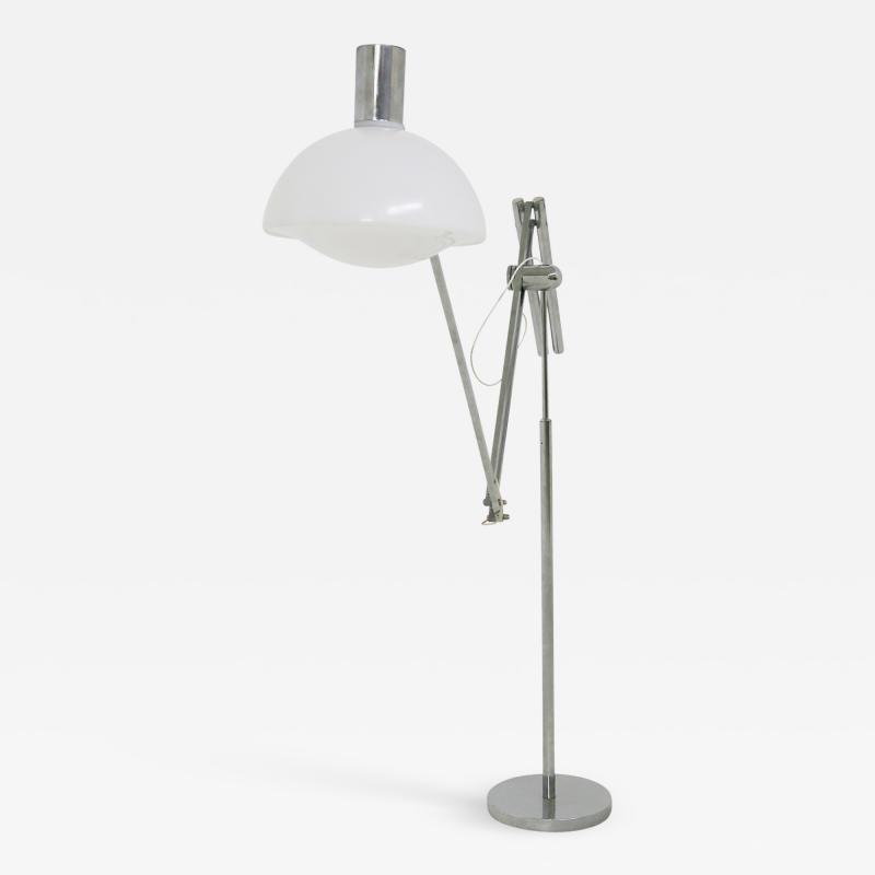 Italian floor lamps Mid Century in plexiglass white and steel 1960s