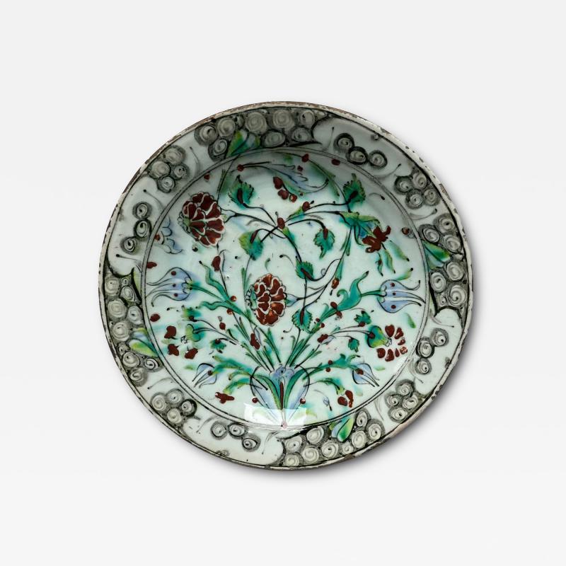 Iznik Shallow Bowl or Charger Ottoman Turkey circa 1620