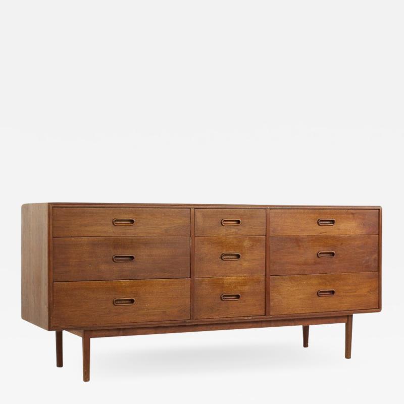 Jack Cartwright Jack Cartwright for Founders Mid Century Lowboy Dresser