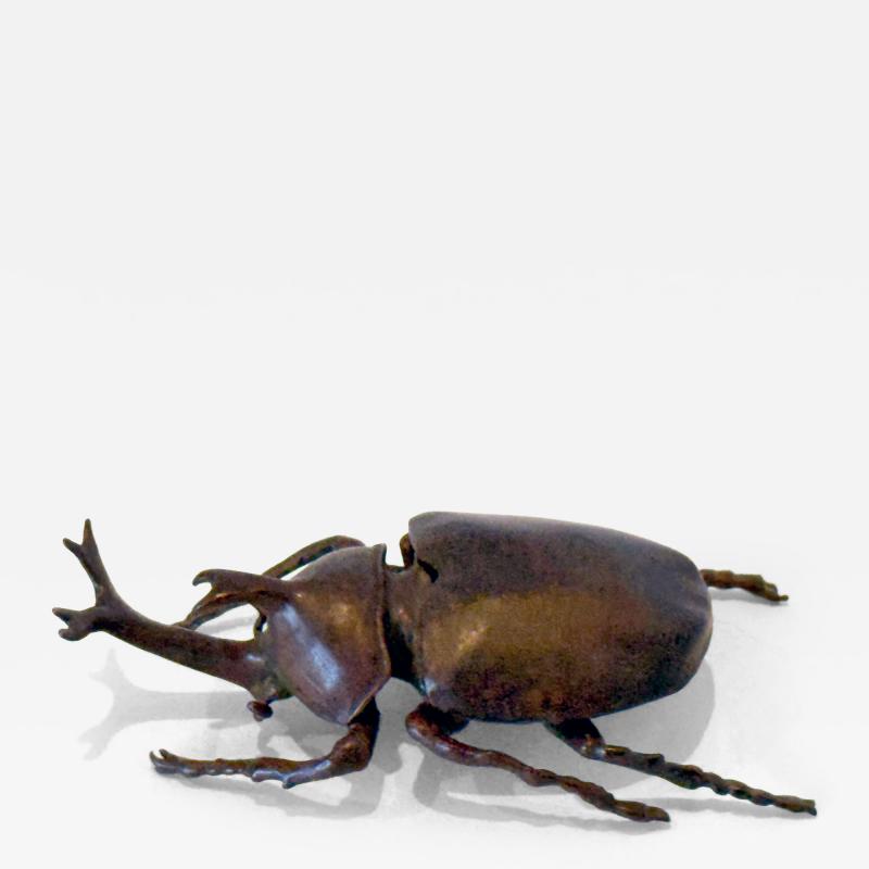Japanese Articulate Bronze Beetle Jizai Okimono Attributed to Myochin Linage