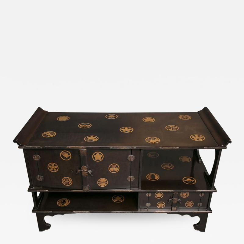 Japanese Black Lacquer Tana tiered tea cabinet with Gold Crest Design