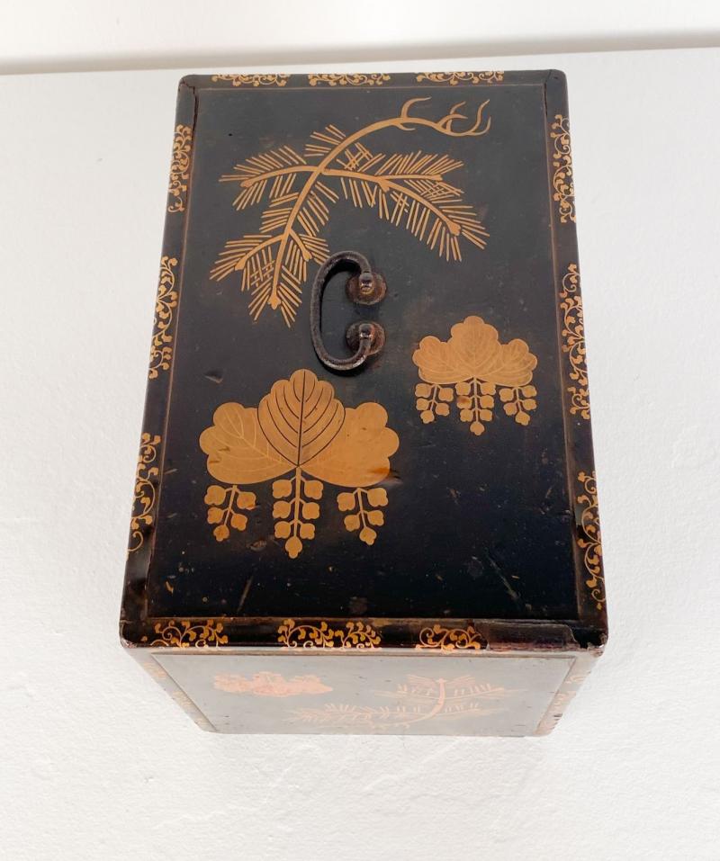 Japanese Lacquered ThreeDrawer Trunk, circa 1910
