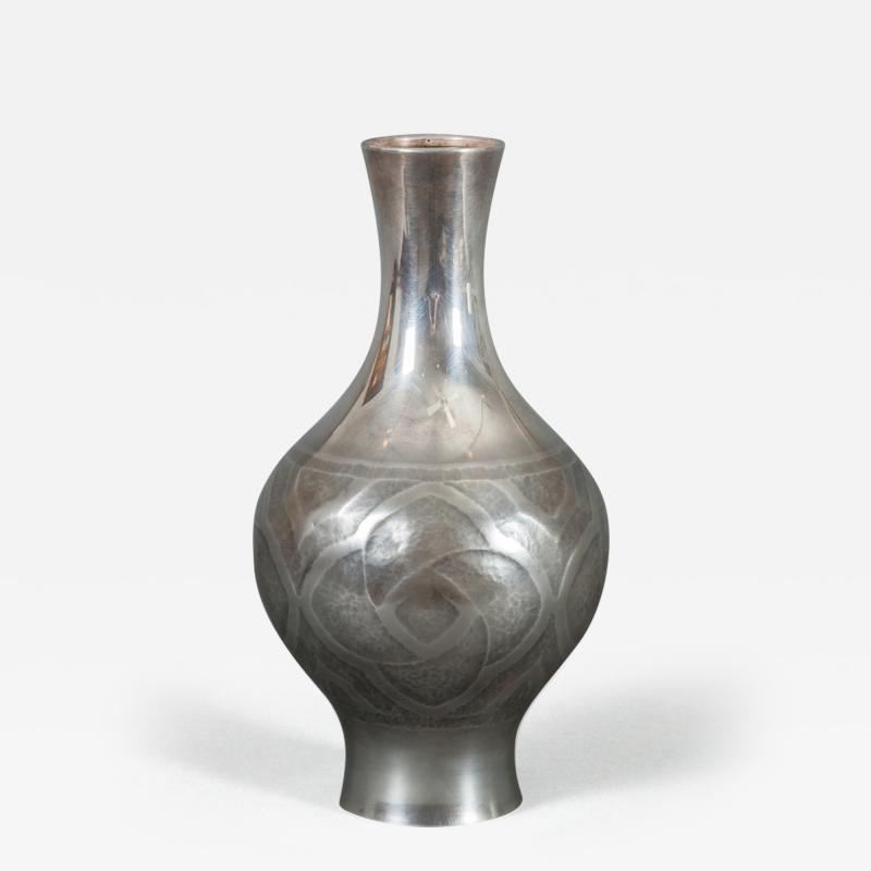 Japanese Vase in Pure Silver