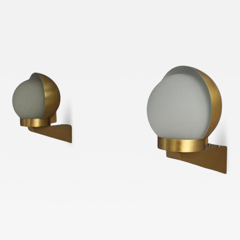 Jean Perzel Pair of Fine French Art Deco Bronze and Glass Sconces Reading Lamps by Perzel