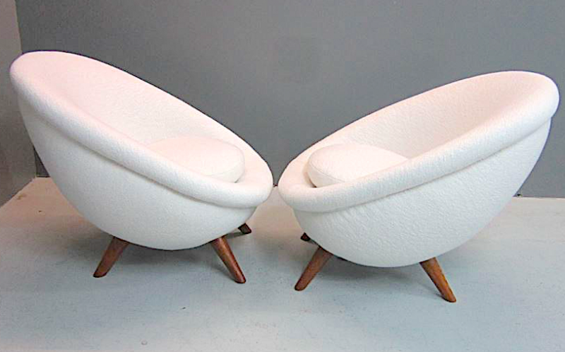 Jean Royère - Jean Royere Documented Pair Of Big Model "oeuf" Chairs In ...