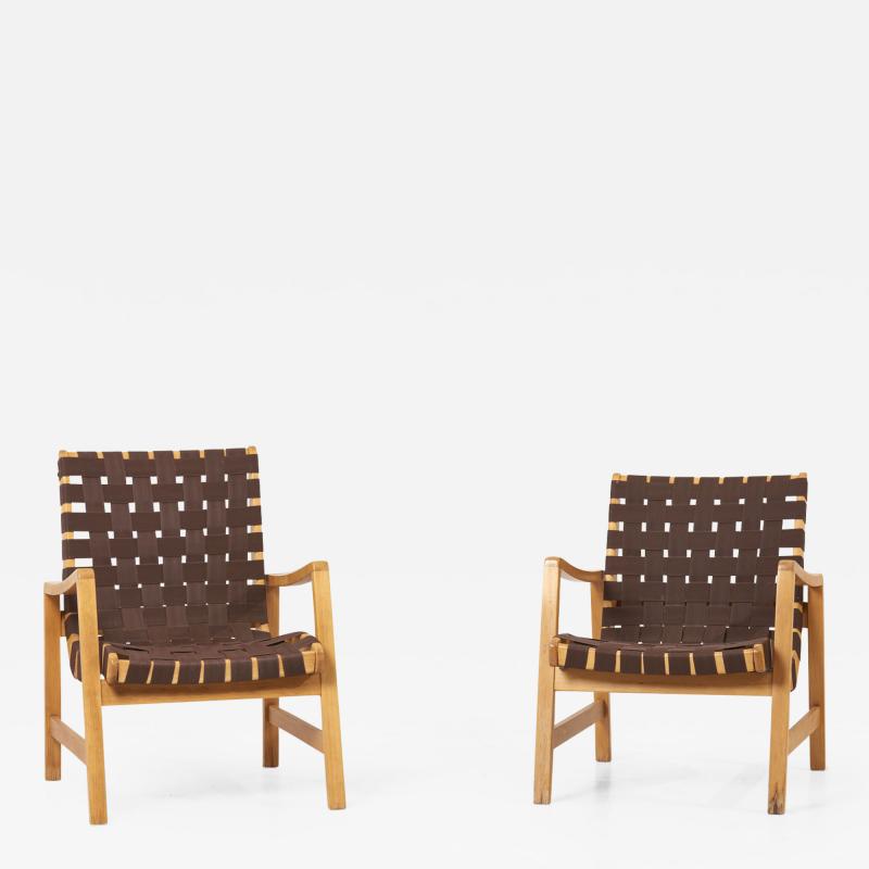 Jens Risom Pair of Jens Risom Lounge Chairs in Brown Webbing for Knoll 1950s