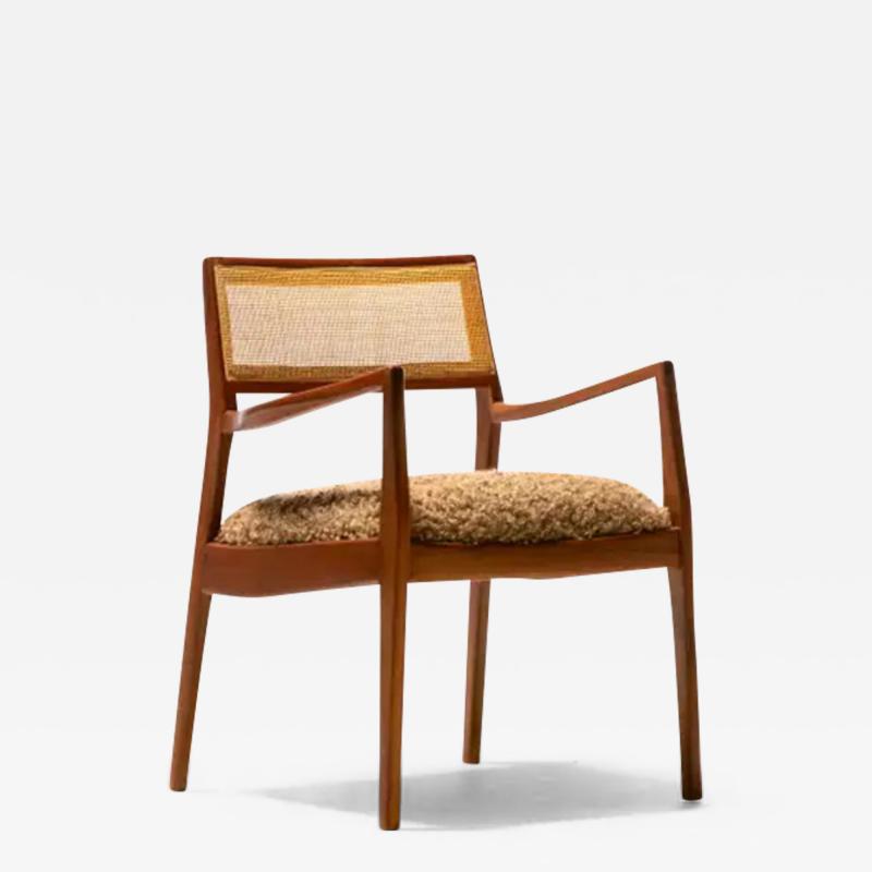 Jens Risom Set of 8 Fully Restored Jens Risom Mid Century Modern Playboy Dining Chairs