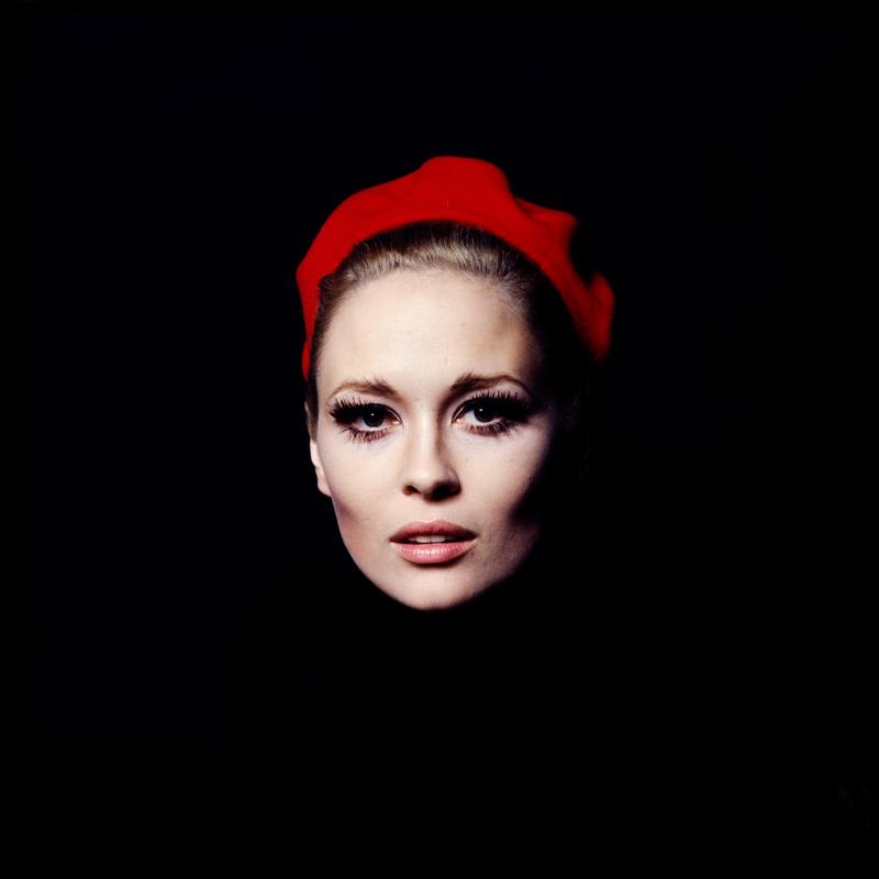 Jerry Schatzberg Faye Dunaway Red Hat