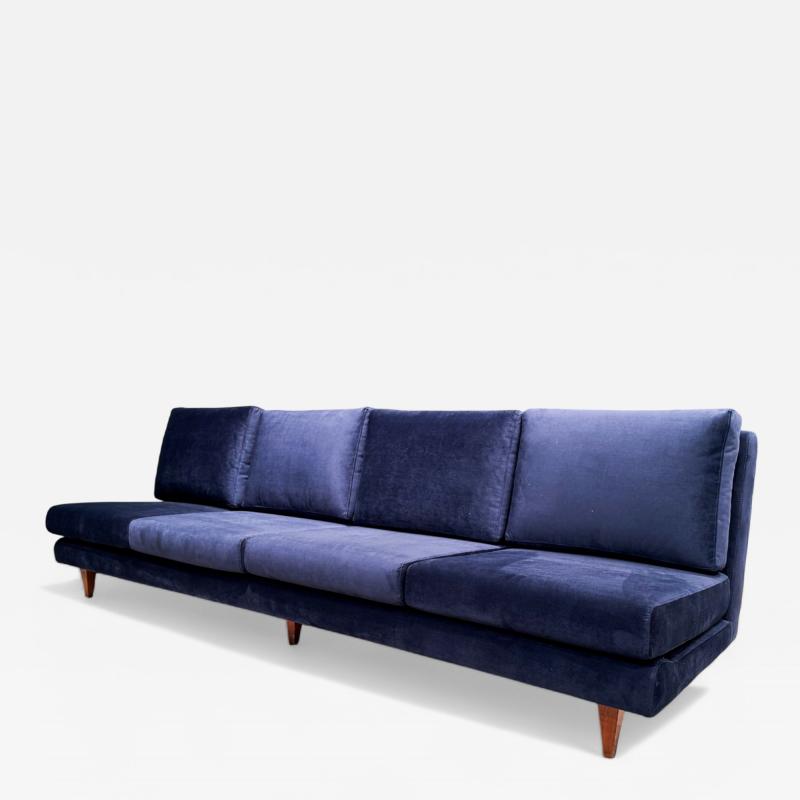 Joaquim Tenreiro Sofa in Hardwood Joaquim Tenreiro 1950s Lot 500A
