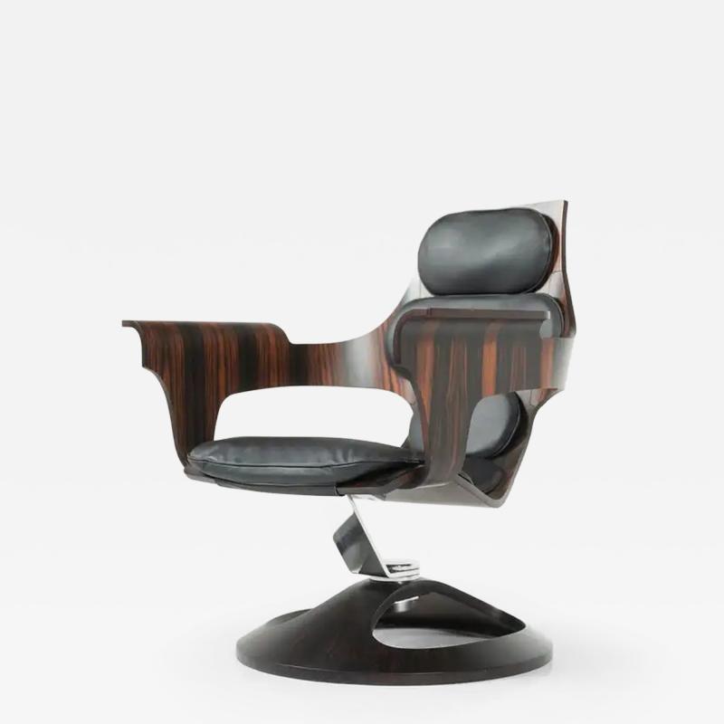 Joe Colombo Rare Bell Armchair by Joe Colombo for Benini Italy