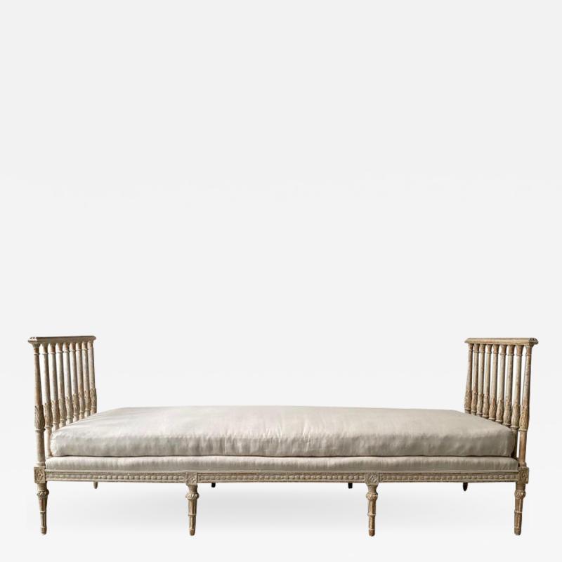 Johan Lindgren 18th C Swedish Gustavian Period Daybed Sofa In Original Paint By Johan Lindgren