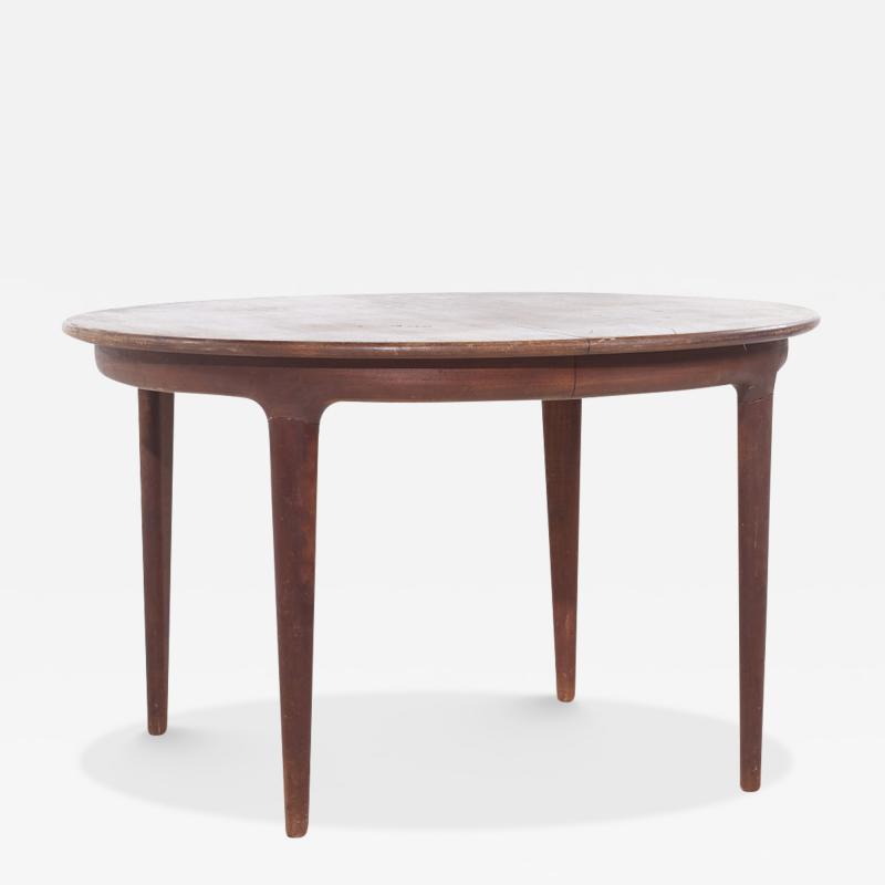 Johannes Andersen Johannes Andersen for Uldum MCM Danish Teak Expanding Dining Table with 2 Leaves