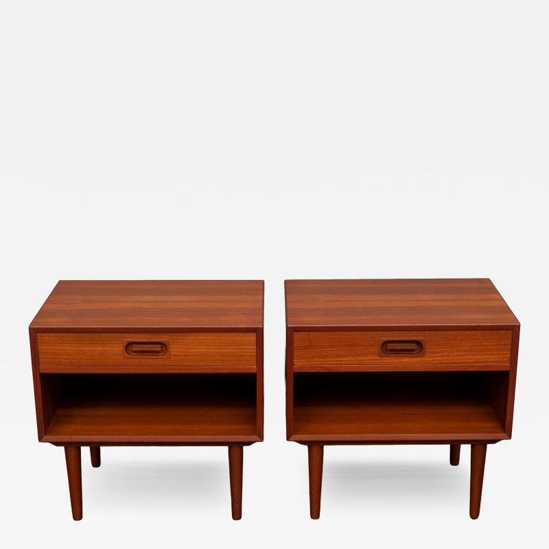 Johannes Hansen Danish Nightstands by Johannes Andersen for Dyrlund