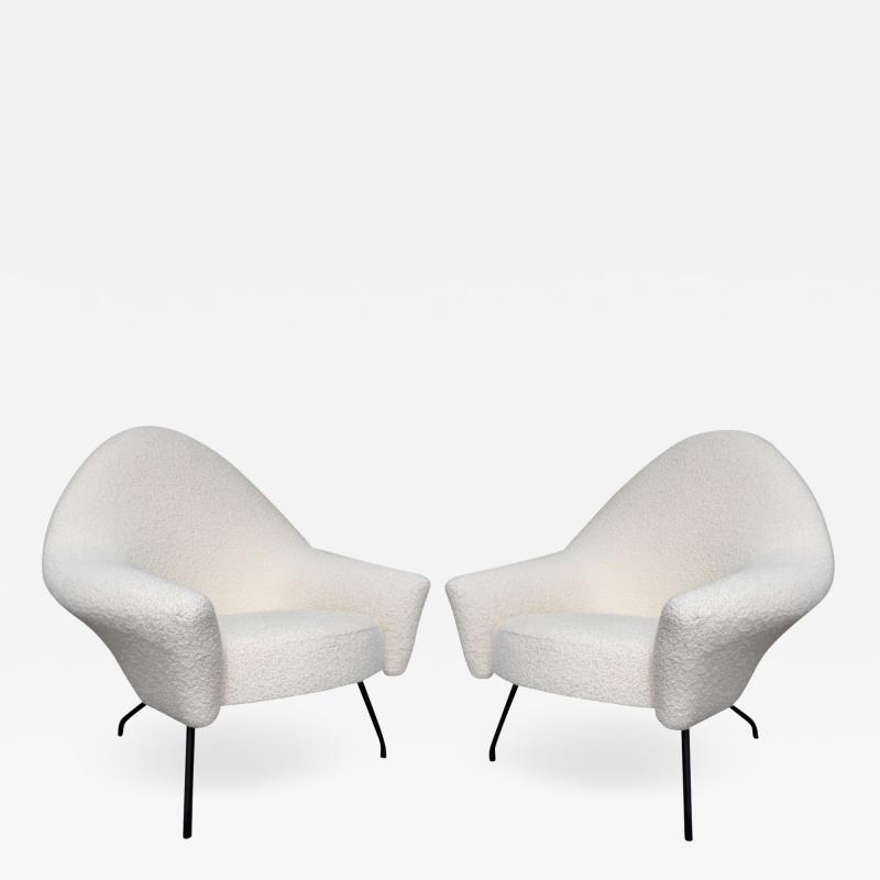 Joseph Andr Motte Pair of armchairs 770 model Joseph Andr Motte for Steiner Circa 1958