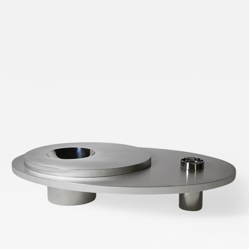 Juliana Lima Vasconcellos e Matheus Barreto Contemporary Futuristic Center Table in Stainless Steel