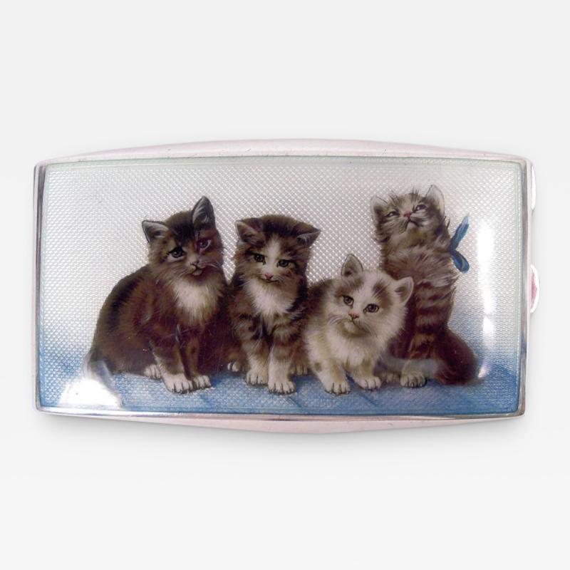Kitties Kitties Kitties Cigarette Case with Preening Pinup Felines