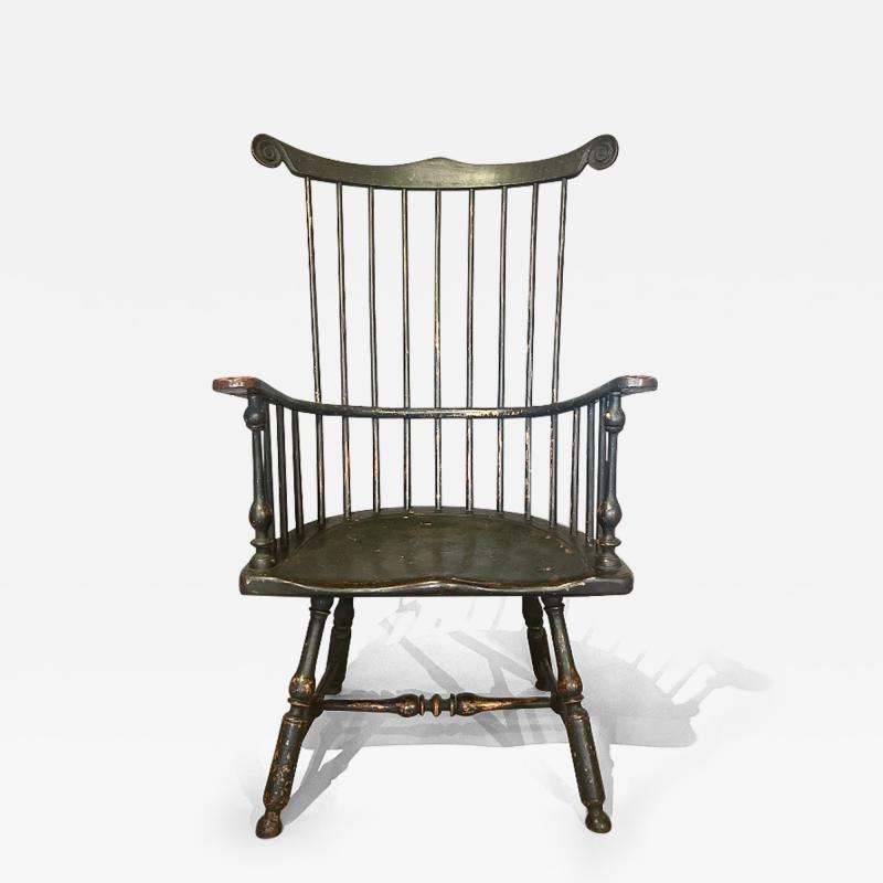 Large Comb Back Windsor Arm Chair