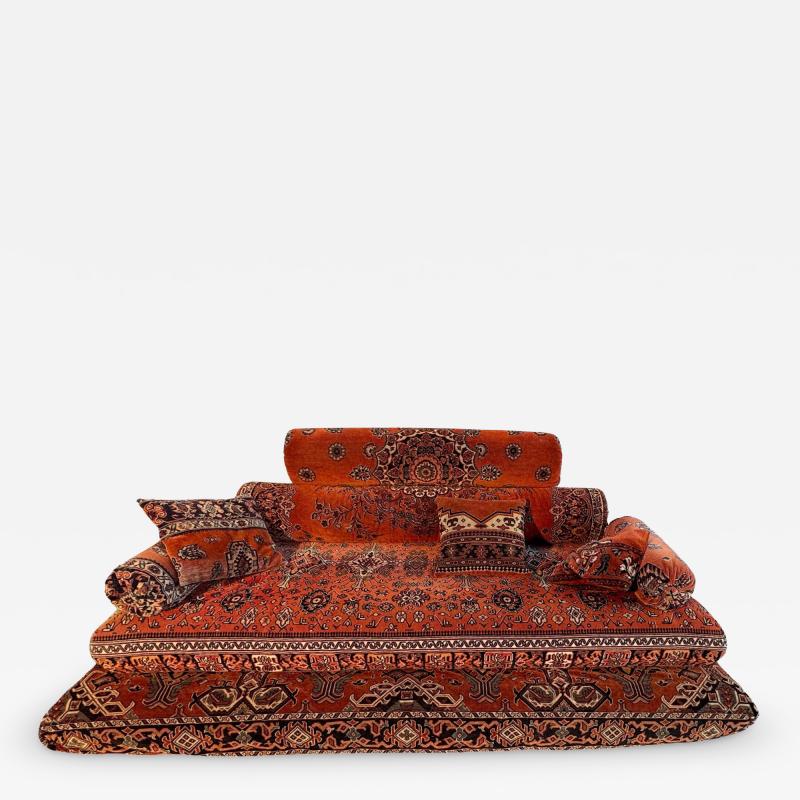 Large oriental style sofa Diwan Paris Paris France circa 1980