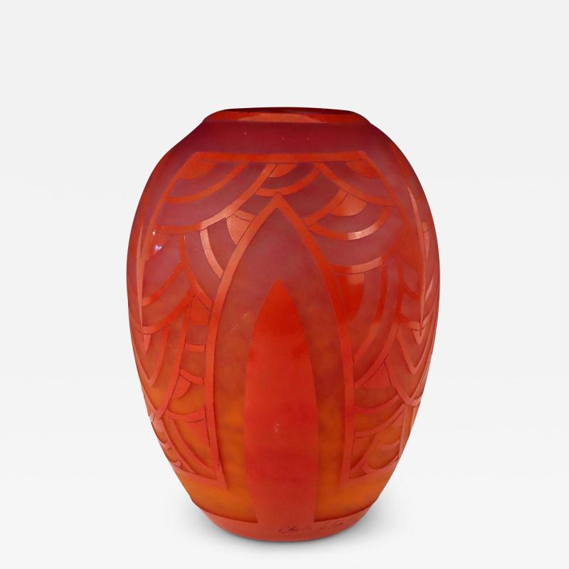 Le Verre Fran ais Nennuphars Rouges Art Deco Vase by Le Verre Francais