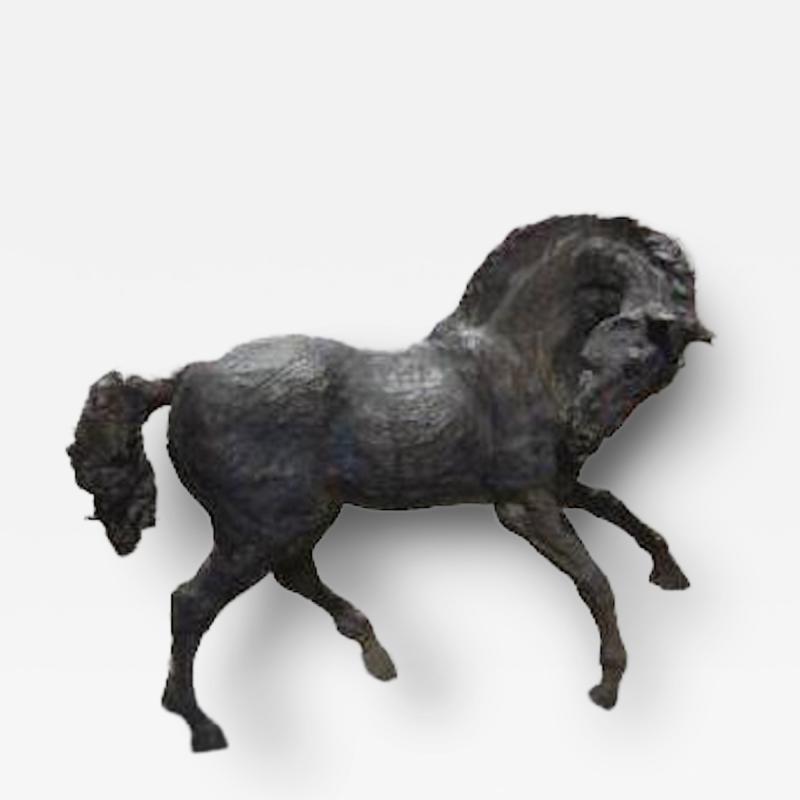 Lina Binkele Horse Turning Head to the Right