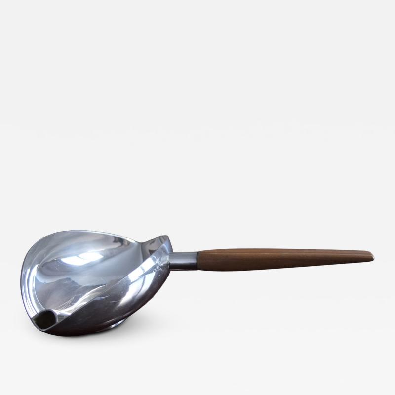 Lino Sabattini Saulieu Silver Plated Gravy Boat with Wooden Handle by Lino Sabattini