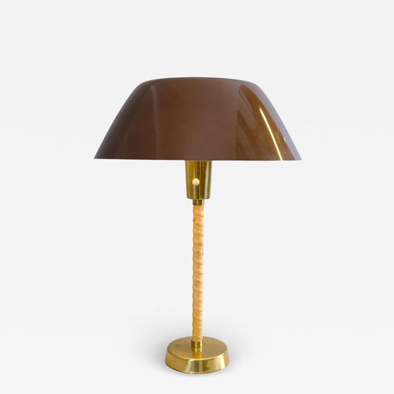 Lisa Johansson Pape Lisa Johansson Pape Ihanne Table Lamp in Green Brass Leather Orno 1950s