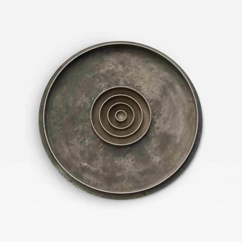 Lorenzo Burchiellaro Circular die cast aluminum centerpiece