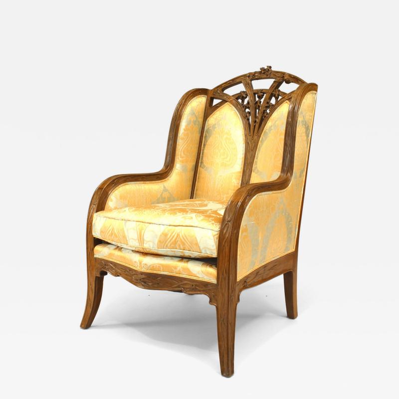 Louis Majorelle French Art Nouveau Walnut Berg re Arm Chair