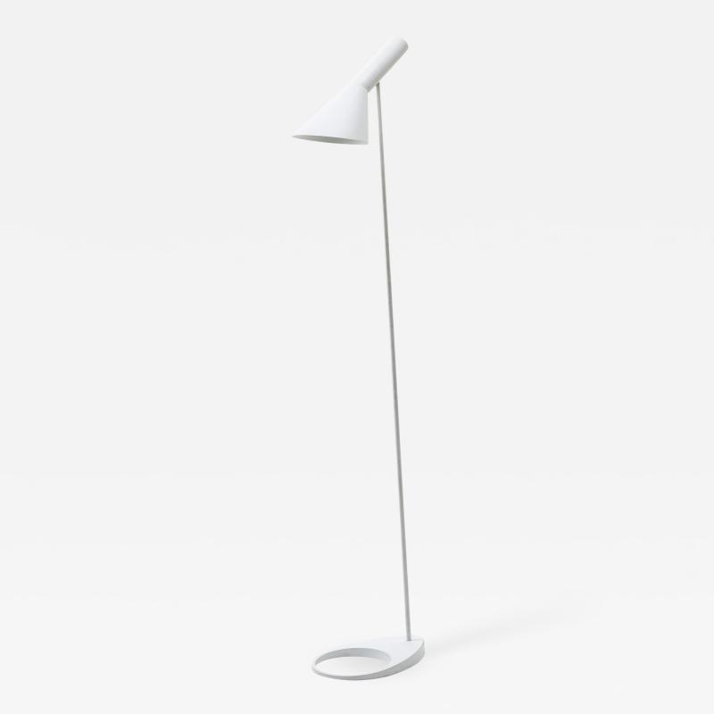Louis Poulsen louis poulsen white lacquered standing lamp
