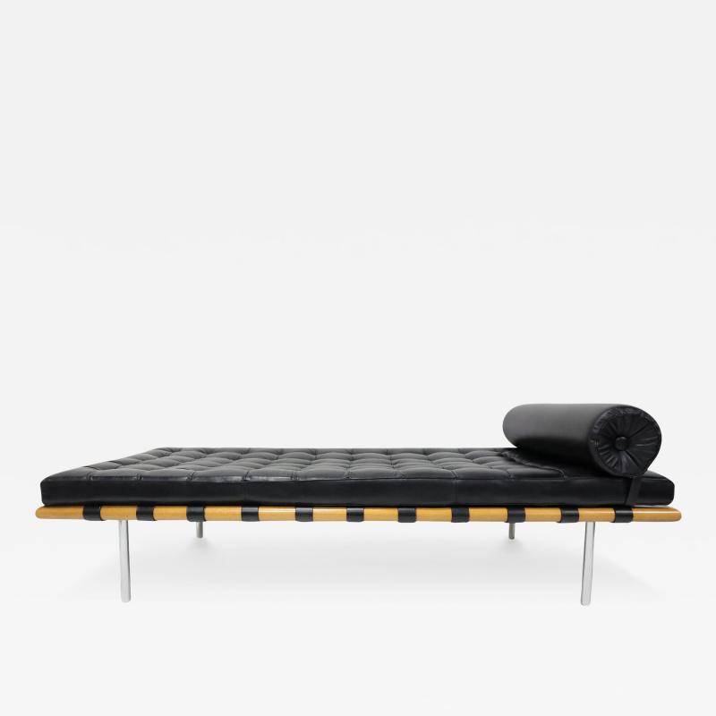 Ludwig Mies Van Der Rohe Mies van der Rohe for Knoll Barcelona Daybed Couch in Black Leather