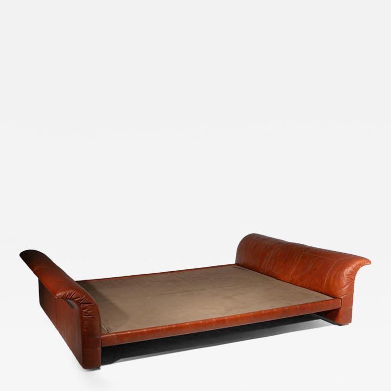 Luigi Massoni Lotus Double Bed by Luigi Massoni for Poltrona Frau