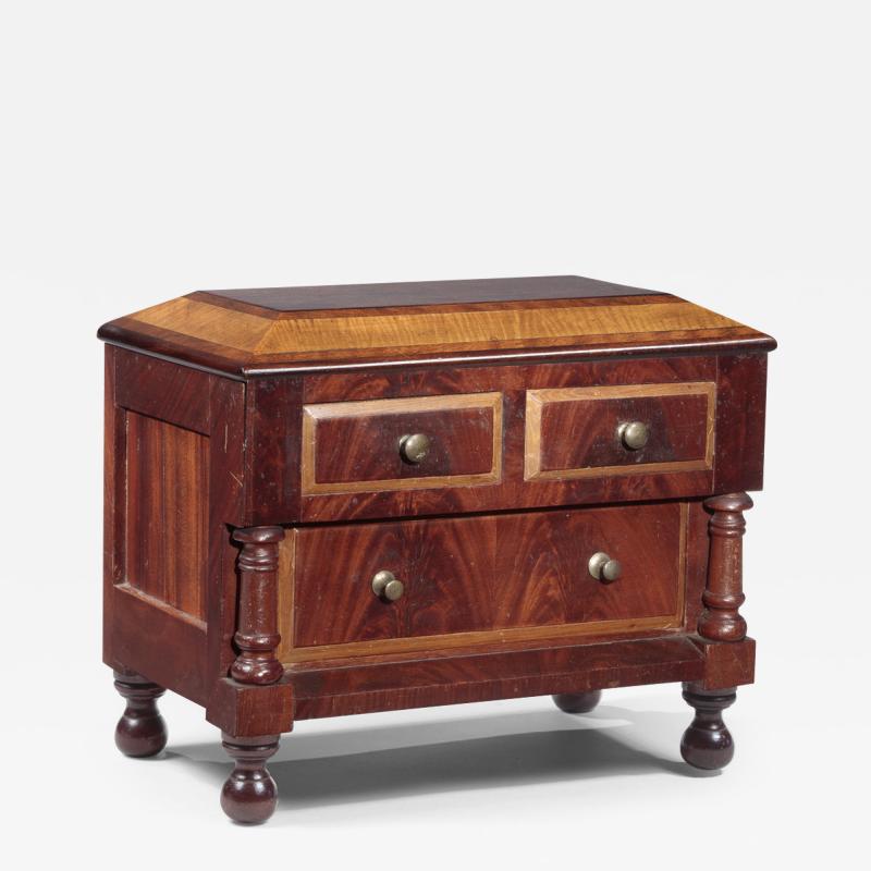 MINIATURE CHEST