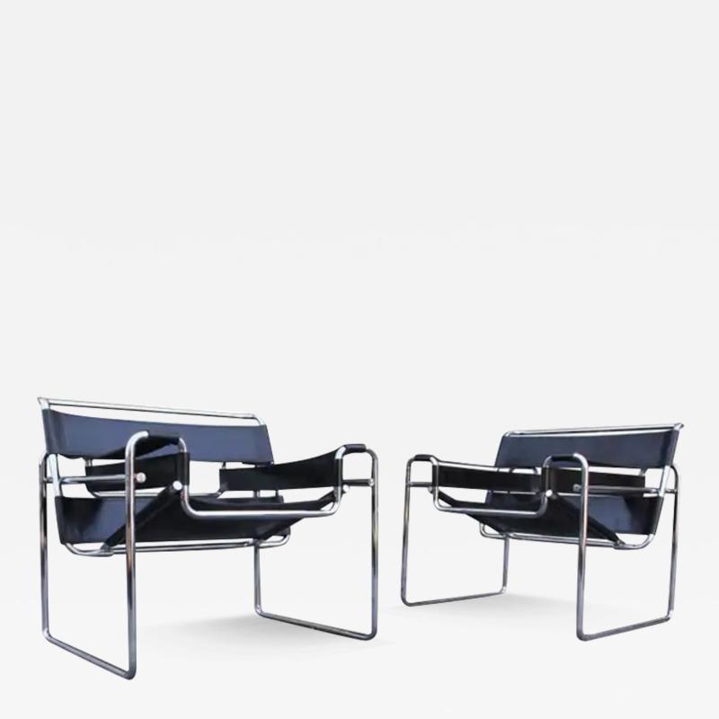 Marcel Breuer Pair of Signed Marcel Breuer Wassily Lounge Chairs Stendig Made in Italy 1960s